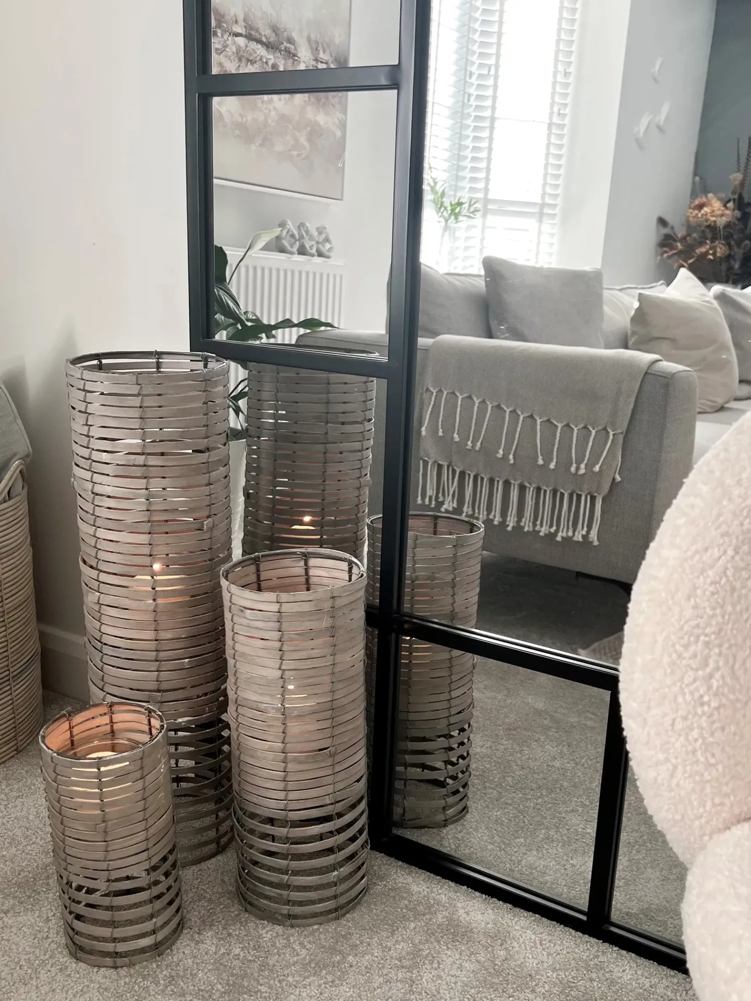 Outlet Beliani Set di 3 portacandele ROVARE Legno di pioppo 60/39/25 cm Grigio Grigio Marrone