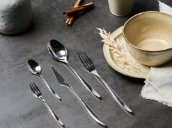 New Beliani Set di 30 posate FARFALLE Argento