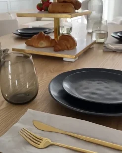 Outlet Beliani Set di 30 posate RIGATONI Oro