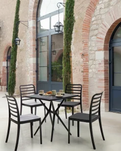 Outlet Beliani Set di 4 sedie alte SECEDA Materiale sintetico 2 in 1 Nero