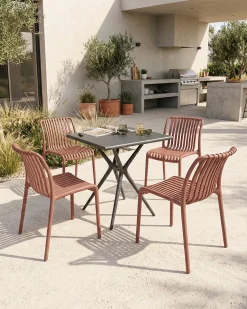 Sale Beliani Set di 4 sedie da giardino ARICCIA chiaro Rosso
