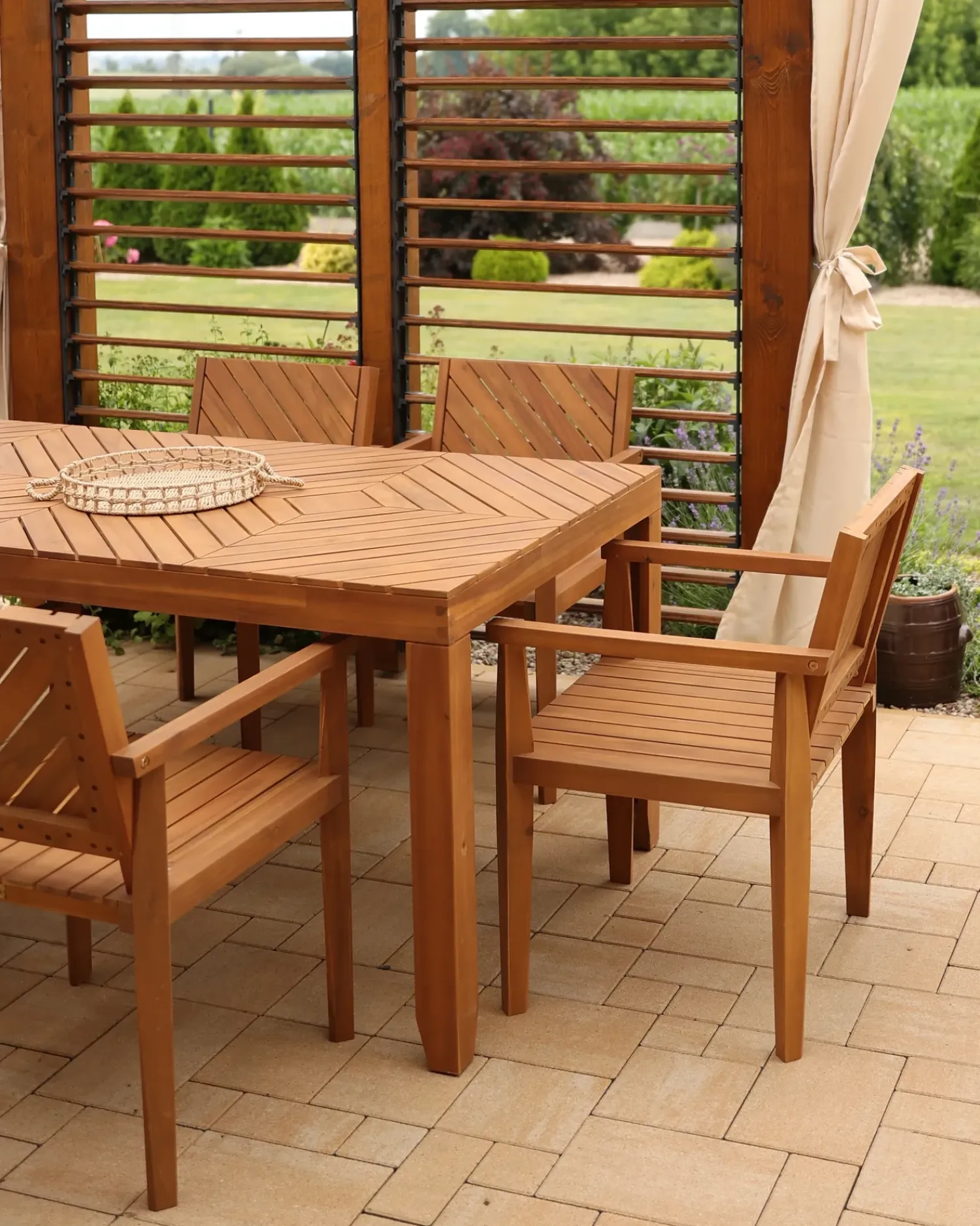Online Beliani BARATTI Legno d'acacia Marrone