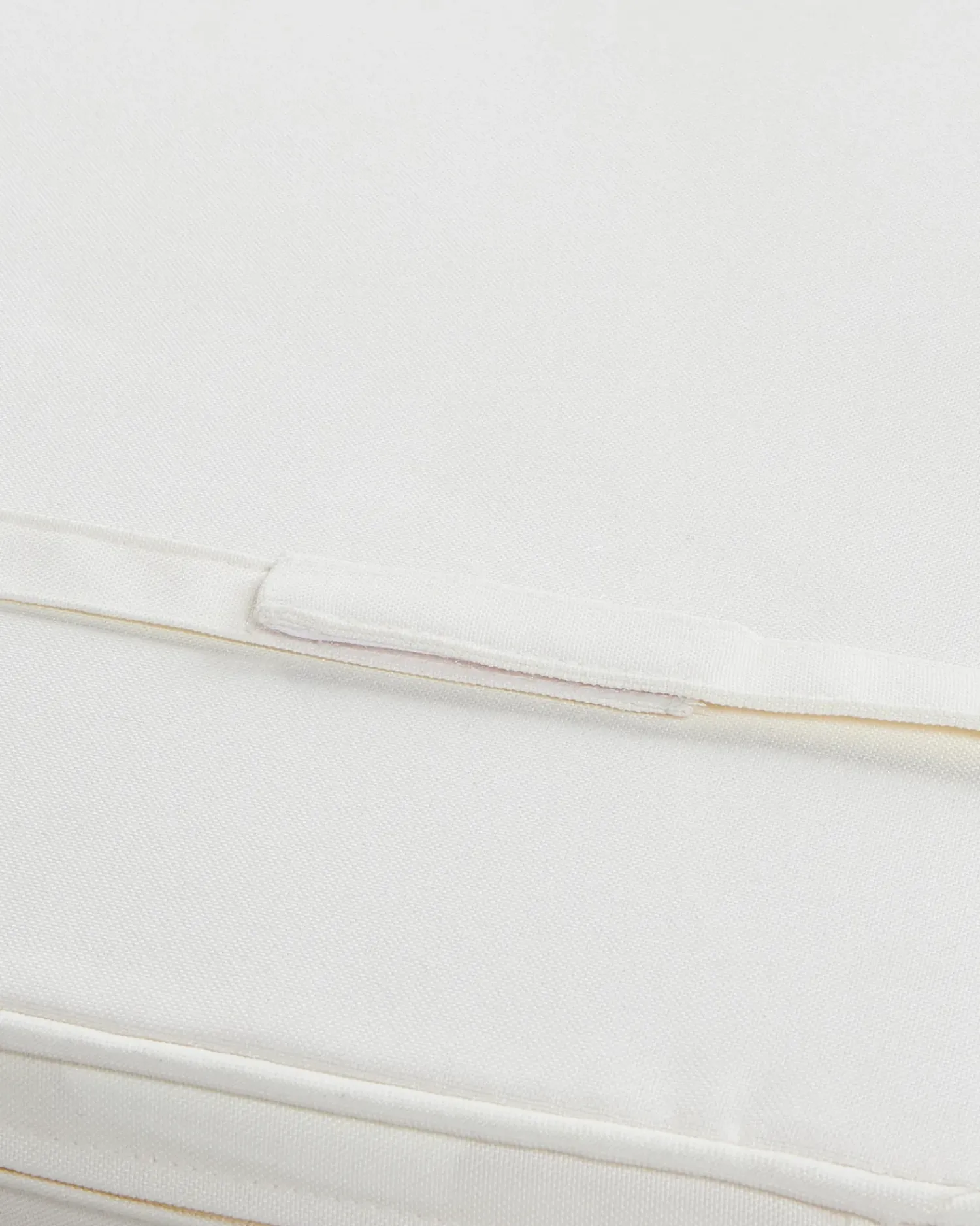 Best Beliani AZZANELLO Legno d'acacia Bianco sporco Bianco Marrone