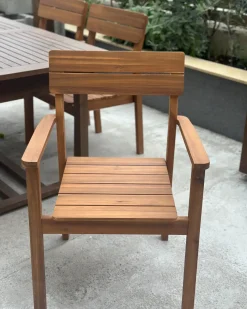 Sale Beliani FORNELLI Legno d'acacia Marrone