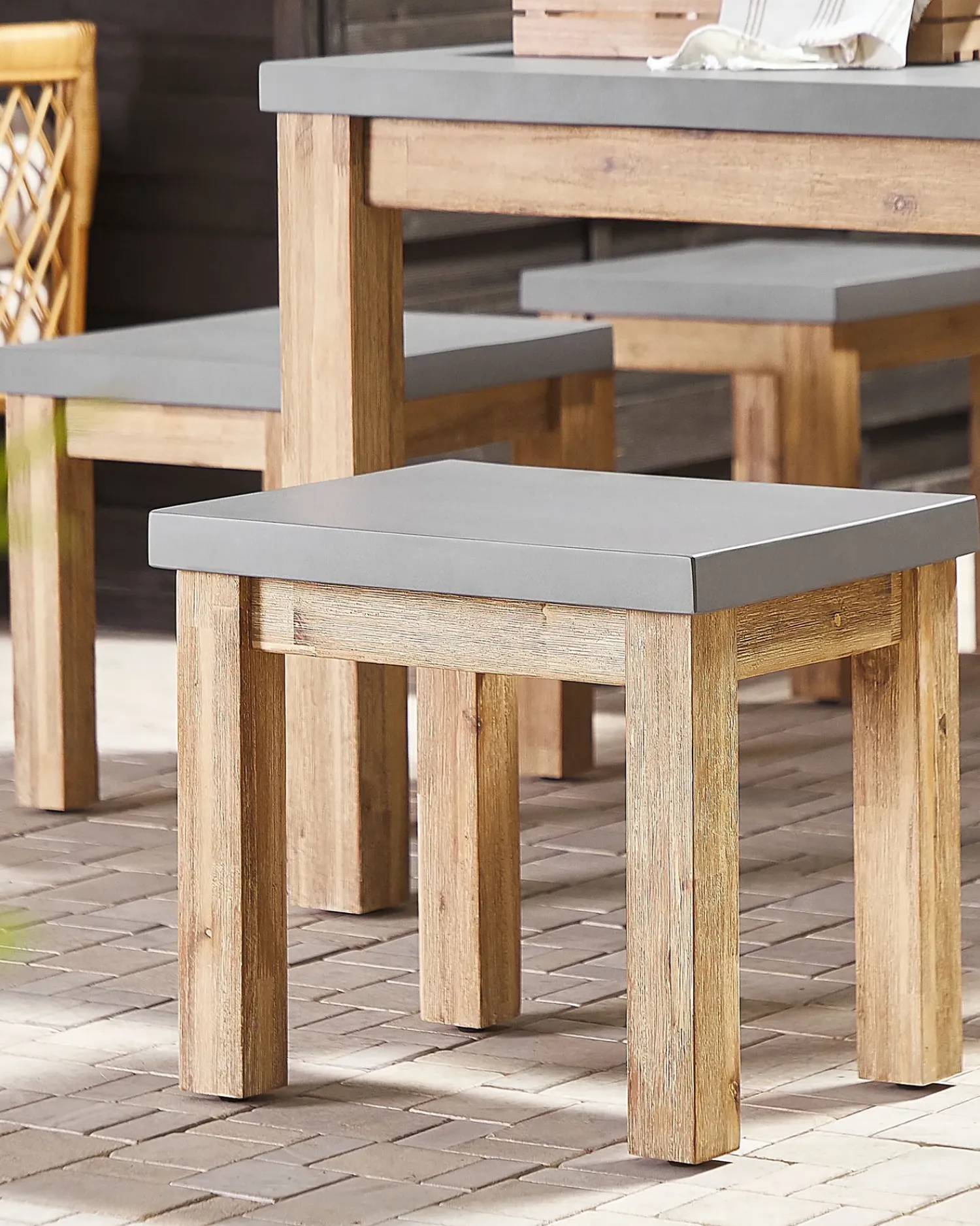 Outlet Beliani OSTUNI Cemento Grigio Marrone Grigio