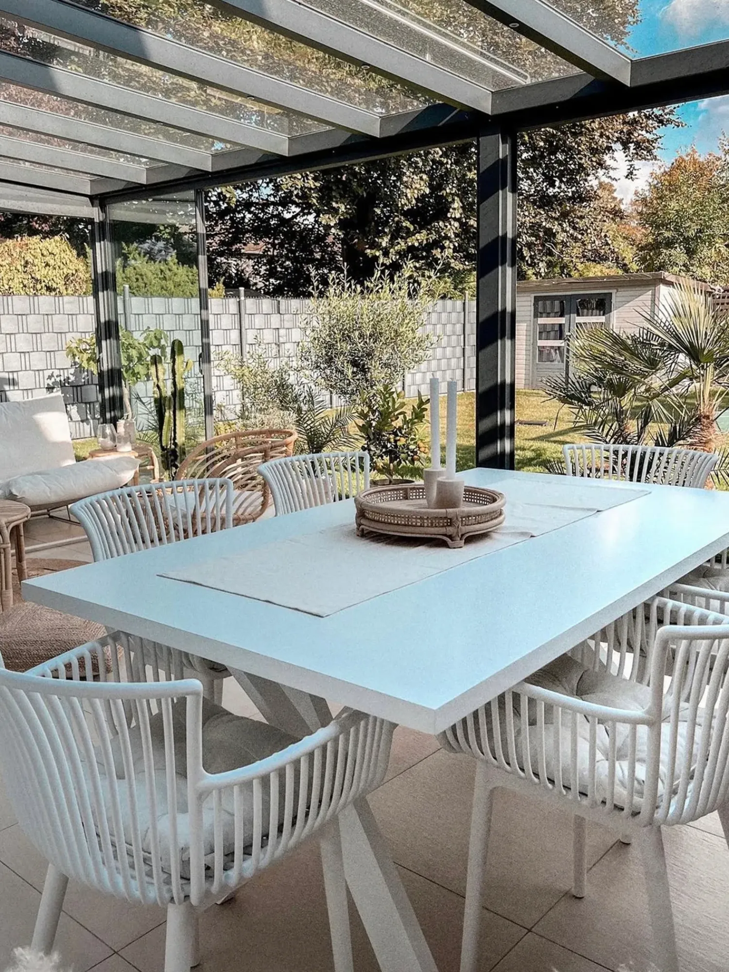 Online Beliani Set di 4 sedie da giardino PESARO Bianco