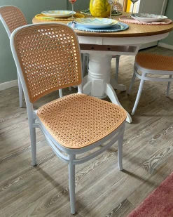 Online Beliani Set di 4 sedie da giardino PLOSE Bianco/Beige Bianco Beige