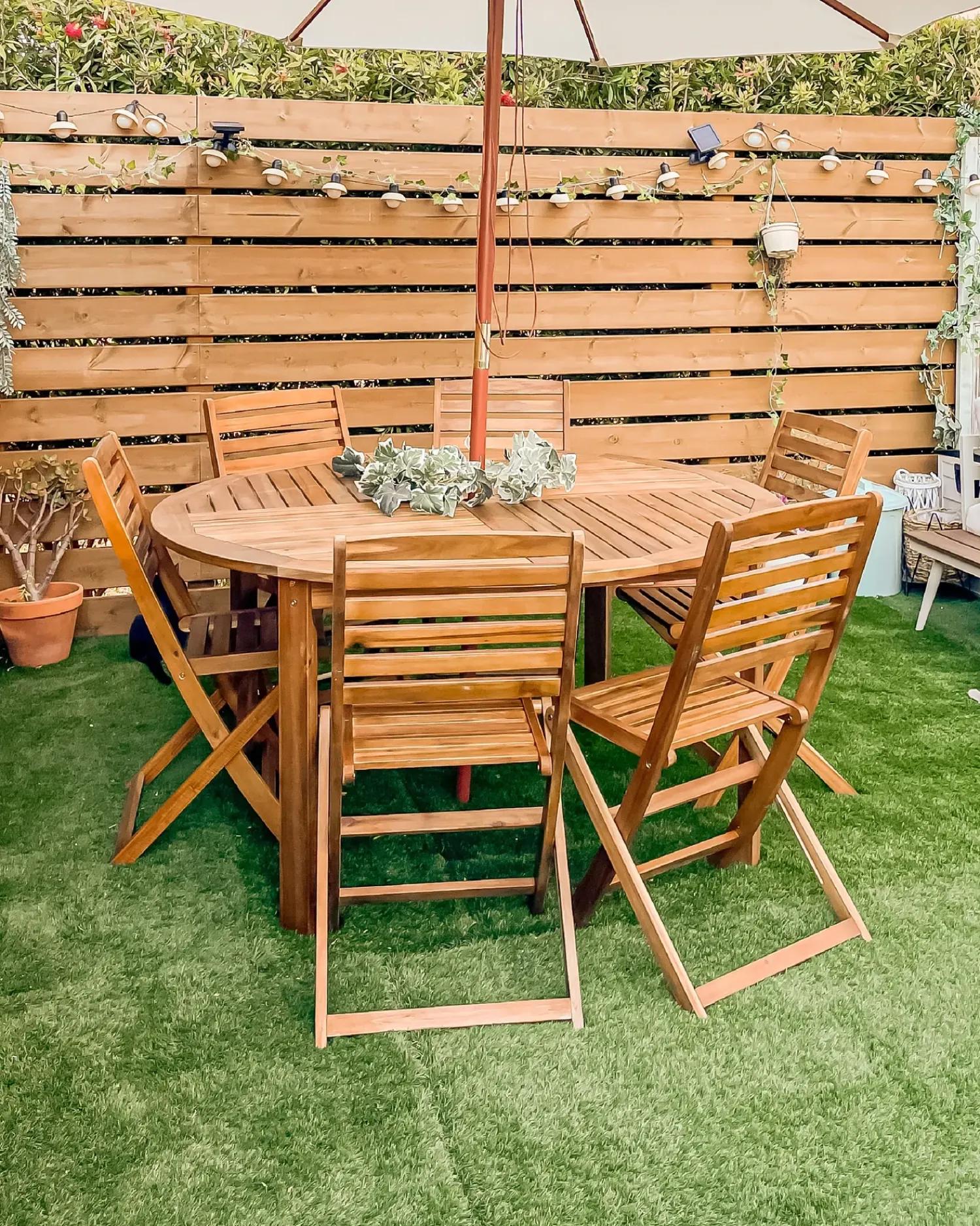 Outlet Beliani TOLVE Legno d'acacia Marrone