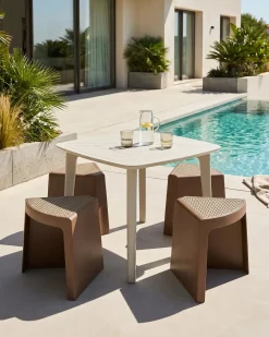 Best Beliani Set di 4 sgabelli da giardino EVROS Marrone