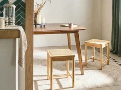 Clearance Beliani Set di 2 sgabelli EVIRES Bambù Marrone chiaro Beige Marrone