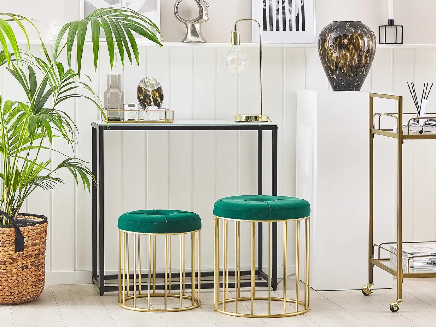 Best Beliani Set di 2 sgabelli LUBBOCK Velluto Verde scuro Oro Verde