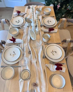 Best Beliani Set di 16 stoviglie CINNAMON Gres porcellanato Bianco sporco Bianco Marrone Oro
