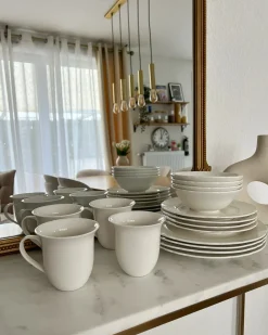 Sale Beliani Set di 16 stoviglie ELDERBERRY Porcellana Bianco