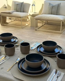 Beliani Set di 16 stoviglie NUTMEG Gres porcellanato Beige/ Blu Beige Blu