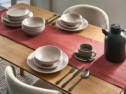 Best Beliani Set di 18 stoviglie VIVANI Gres porcellanato chiaro Beige