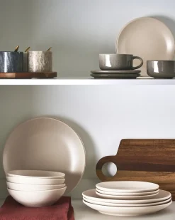 Best Beliani Set di 18 stoviglie VIVANI Gres porcellanato chiaro Beige