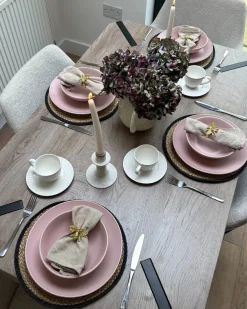 Best Beliani Set di 18 stoviglie VIVANI Gres porcellanato Rosa