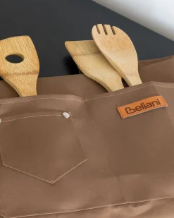 Beliani Set di Tessili da Cucina DAUCUS Marrone Bianco Marrone