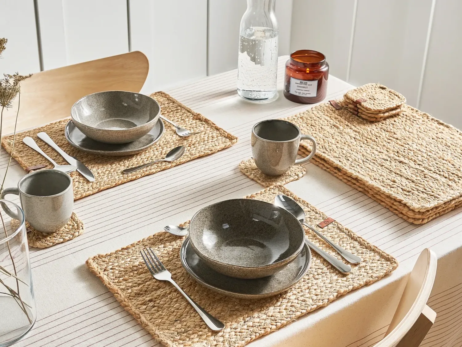 New Beliani Set di tovagliette e sottobicchieri QUANDONG Iuta Naturale