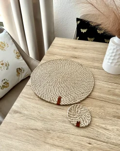 Discount Beliani Set di tovagliette e sottobicchieri PIPTURUS Iuta Naturale Beige Naturale