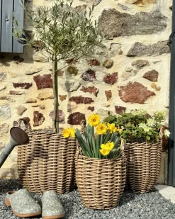Discount Beliani Set di 3 vasi da fiori in vimini AUCUBA 26/34/44 cm chiaro Marrone