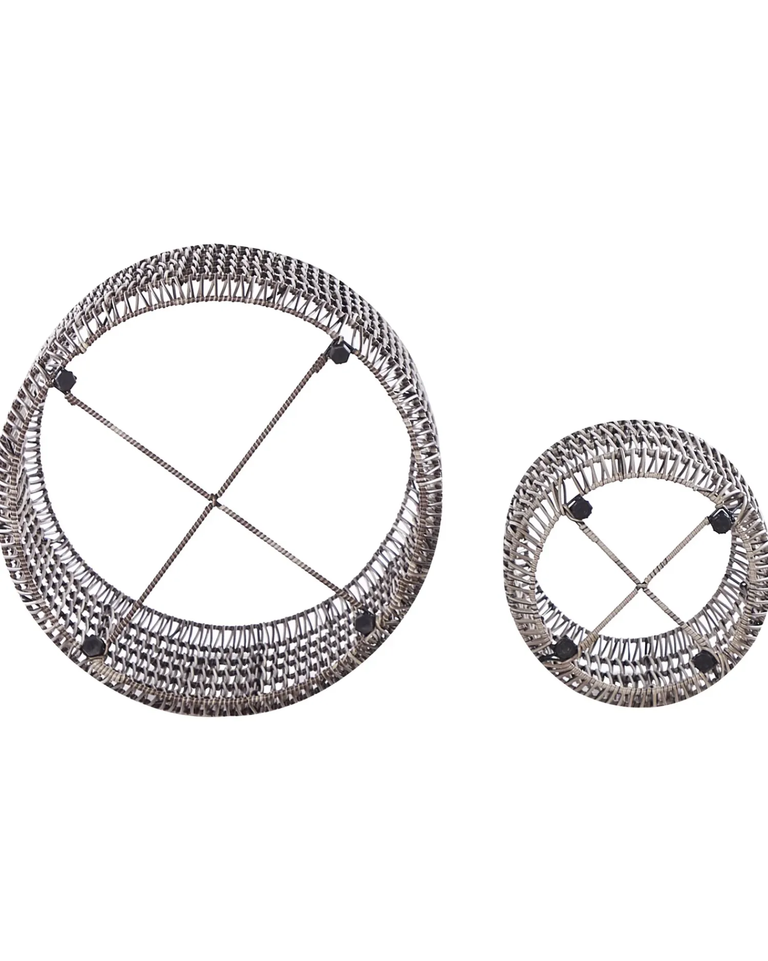 Beliani Set di 2 vasi per piante BRODIEA Rattan sintetico (PE) 26/45 cm chiaro Marrone