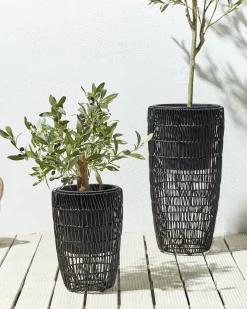 Best Beliani Set di 2 vasi per piante CHELONE Rattan sintetico (PE) 26/34 cm Nero