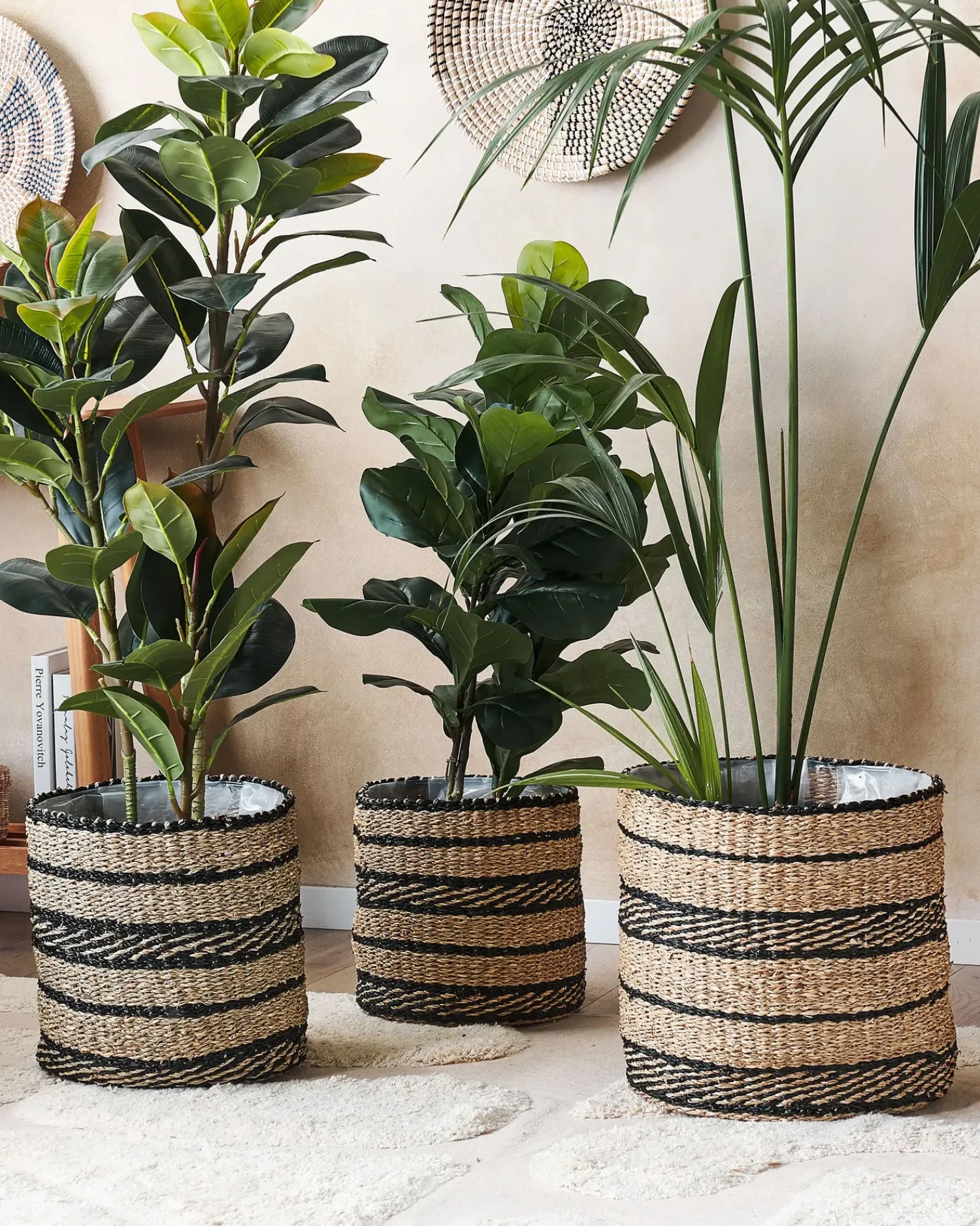 Discount Beliani Set di 3 vasi per piante RASBORA Alghe marine 35/31/27 cm Nero Beige Naturale Nero
