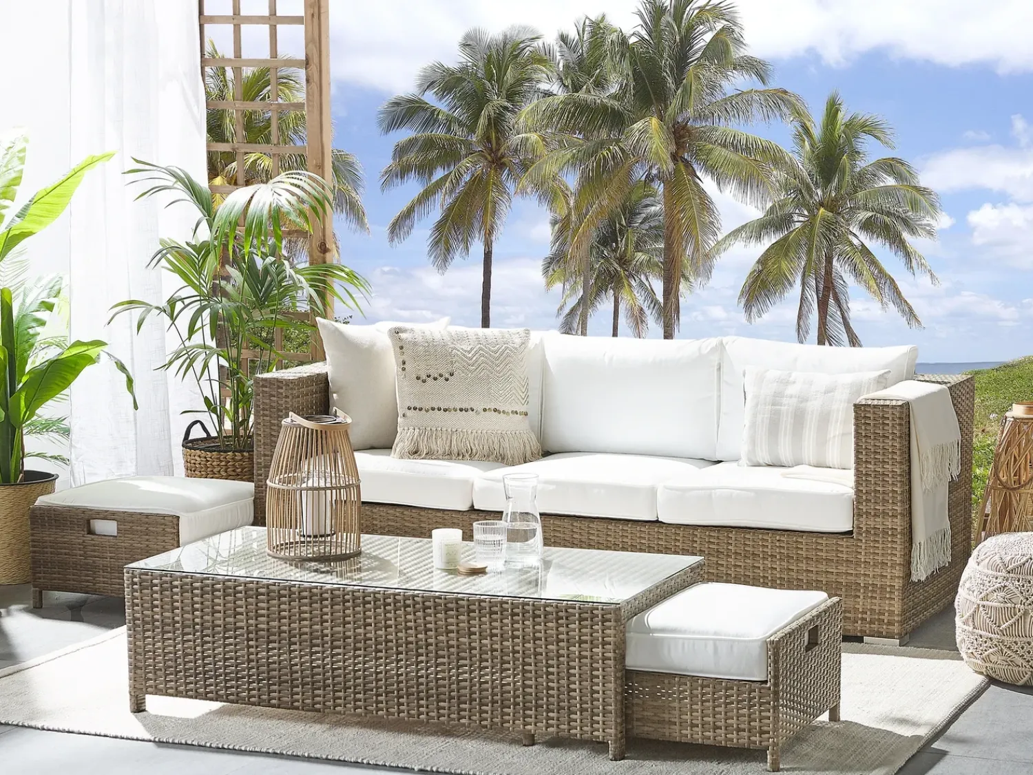 Online Beliani Set salotto da giardino con tavolo e pouf 5 posti BELLUNO Rattan sintetico (PE) Bianco Bianco Argento Marrone