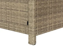 Outlet Beliani Set salotto da giardino con tavolo e pouf 5 posti FONTI con cuscini Rattan sintetico (PE) Marrone Bianco Marrone