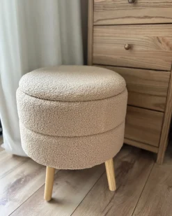 Beliani Sgabello contenitore OKATON Bouclé Beige Beige Marrone