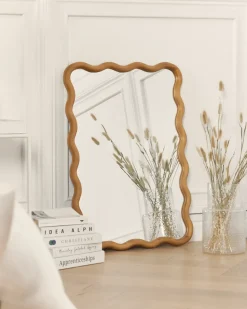 Sale Beliani Specchio BEFFES 50 cm 72 cm Legno di pino Naturale Marrone