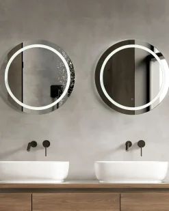 Online Beliani Specchio da bagno con luce LED COURSEULLES 79 cm 79 cm Argento