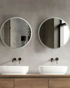 Beliani Specchio da bagno con luce LED DEAUVILLE 79 cm 79 cm Argento