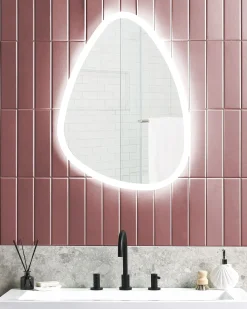 Hot Beliani Specchio da bagno con luce LED BETHUNE 58 cm 78 cm Argento