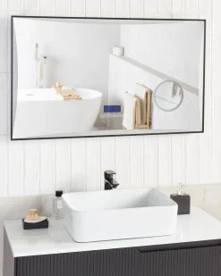 Online Beliani Specchio da bagno con luce LED ONLAY 100 cm 60 cm Argento