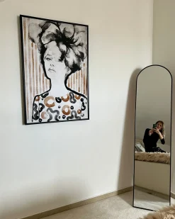 Beliani Specchio da terra BAGNOLET 150 cm Metallo Nero