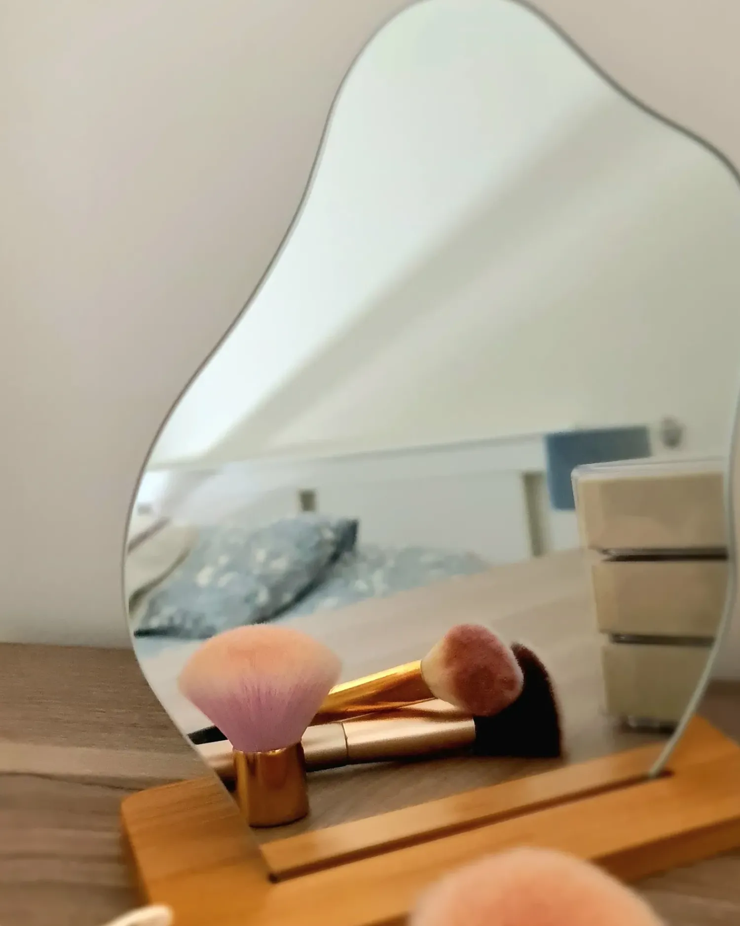 Hot Beliani Specchio da terra LOZERE 19 cm 22 cm Bambù chiaro Marrone