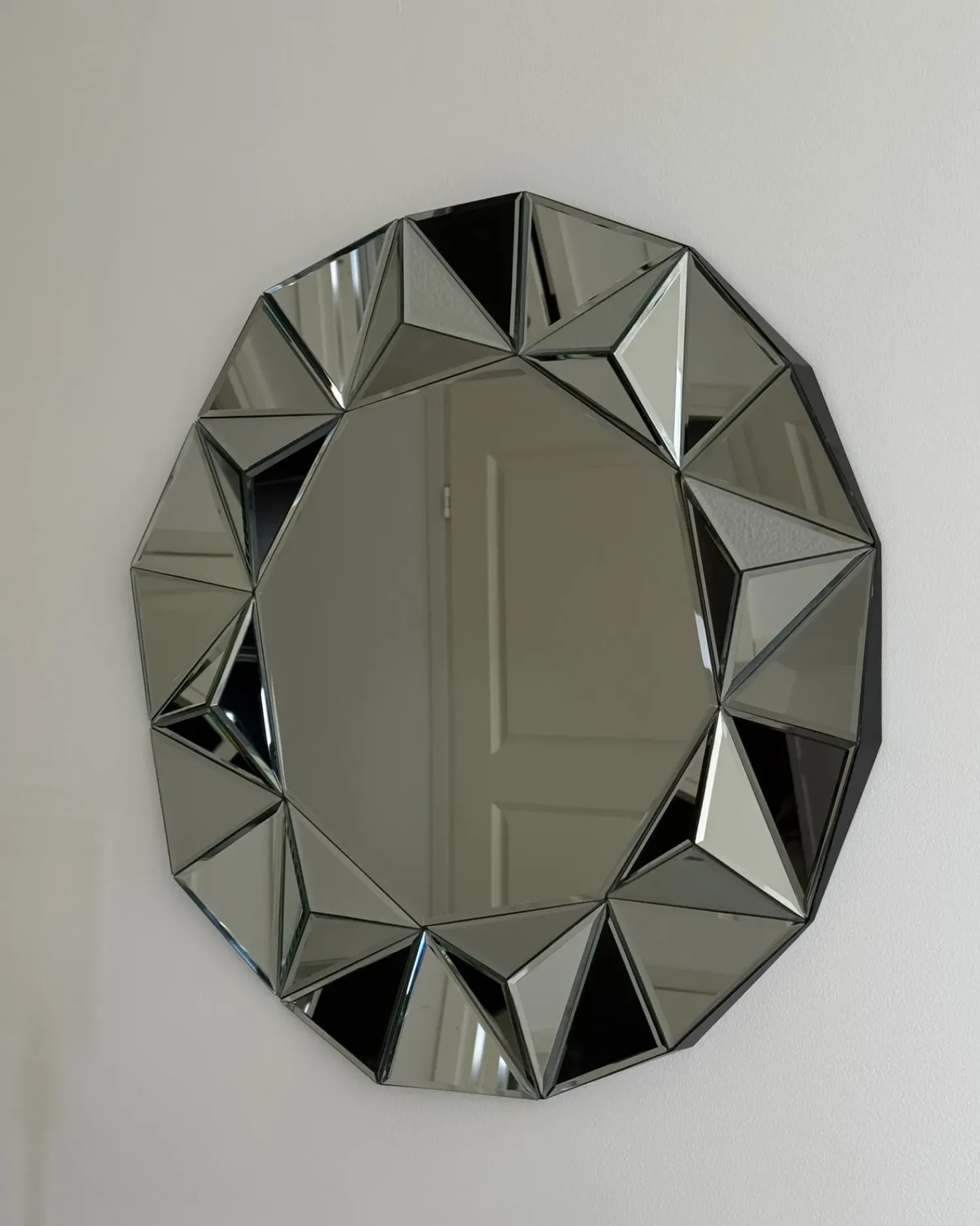 Sale Beliani Specchio HABAY 70 cm 70 cm Argento