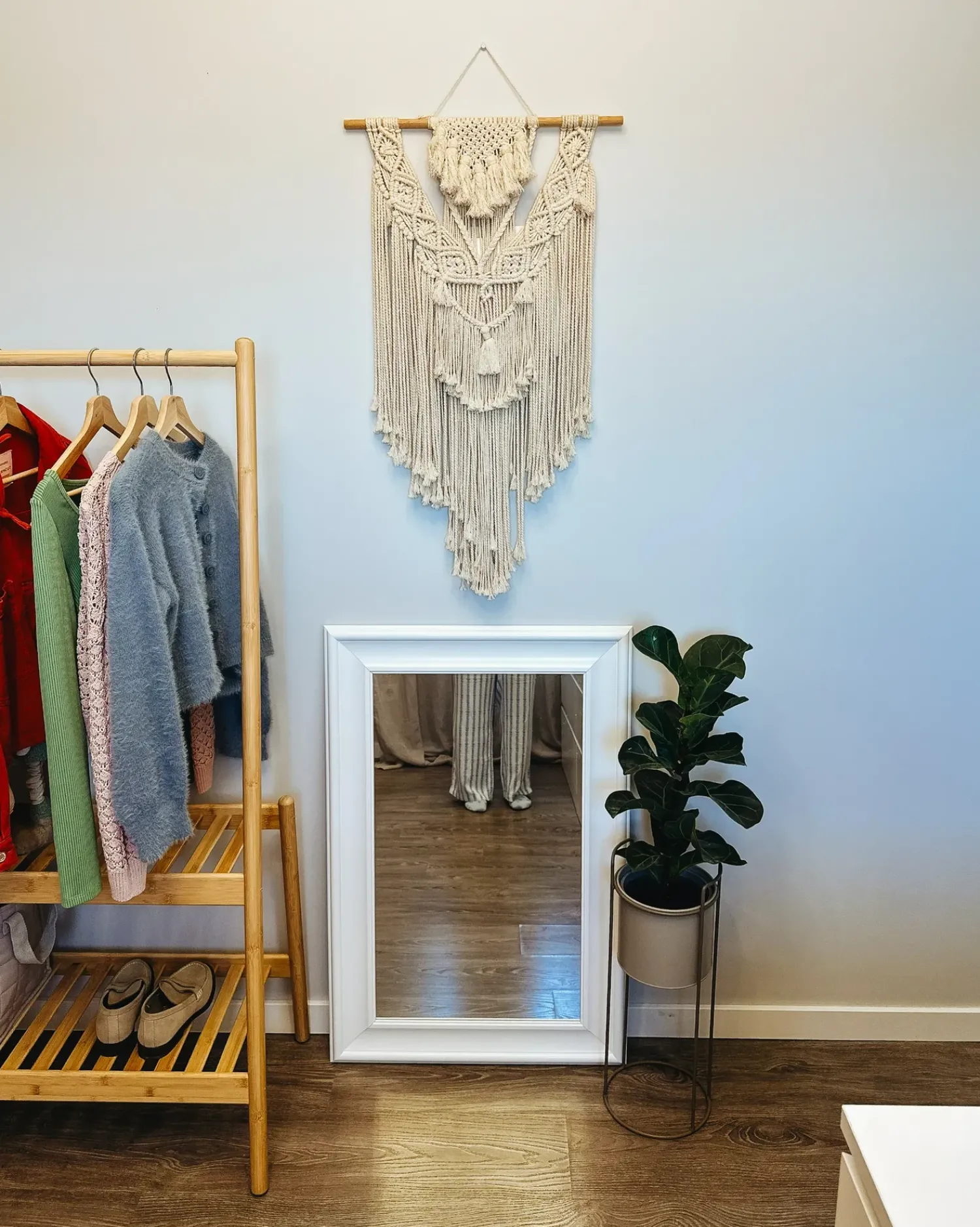 Outlet Beliani Specchio LUNEL 60 cm Bianco