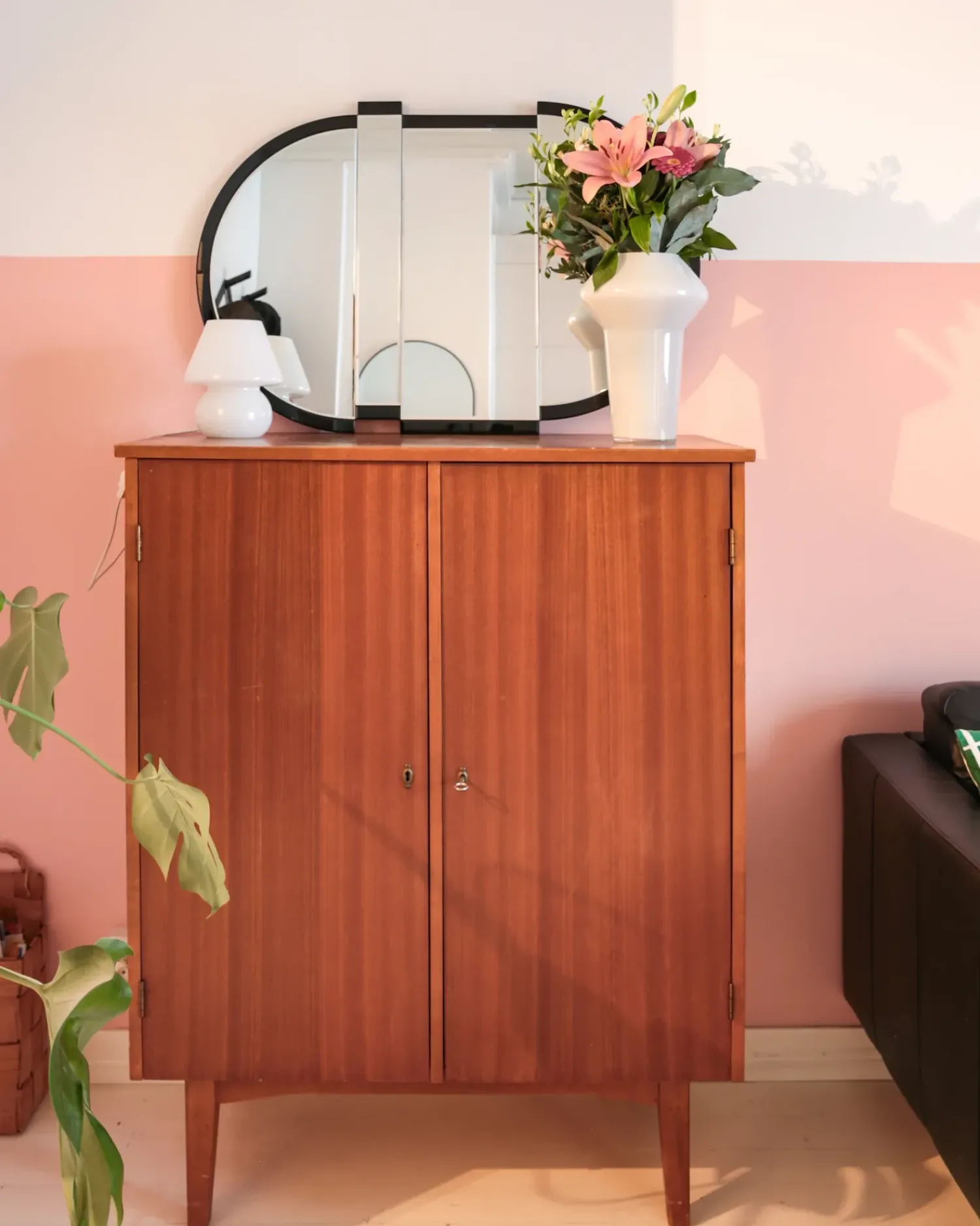 Discount Beliani Specchio MICHERY 60 cm 90 cm Nero