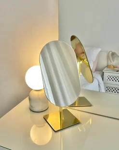 Best Beliani Specchio per make-up CANTAL Oro