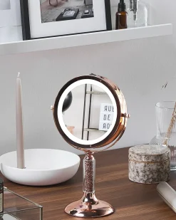 Sale Beliani Specchio per make-up LED BAIXAS Oro rosa