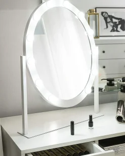 Clearance Beliani Specchio per tavolino toeletta LED ROSTRENEN Bianco