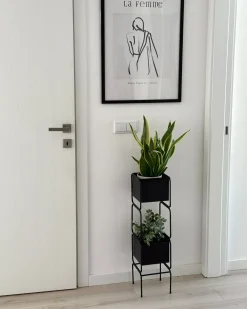 Sale Beliani Supporto per vasi COTINUS Metallo 20 cm Nero