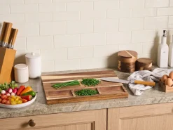Hot Beliani Tagliere ANNATTO Legno d'acacia Marrone