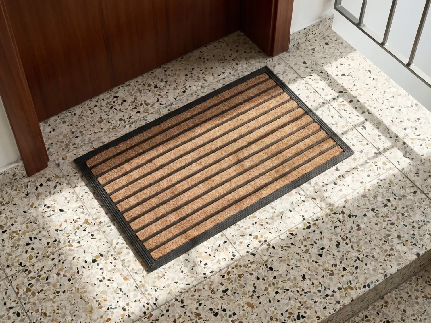 Sale Beliani Tappetino da Ingresso ZAGROS Naturale 45 x 75 cm Naturale Nero