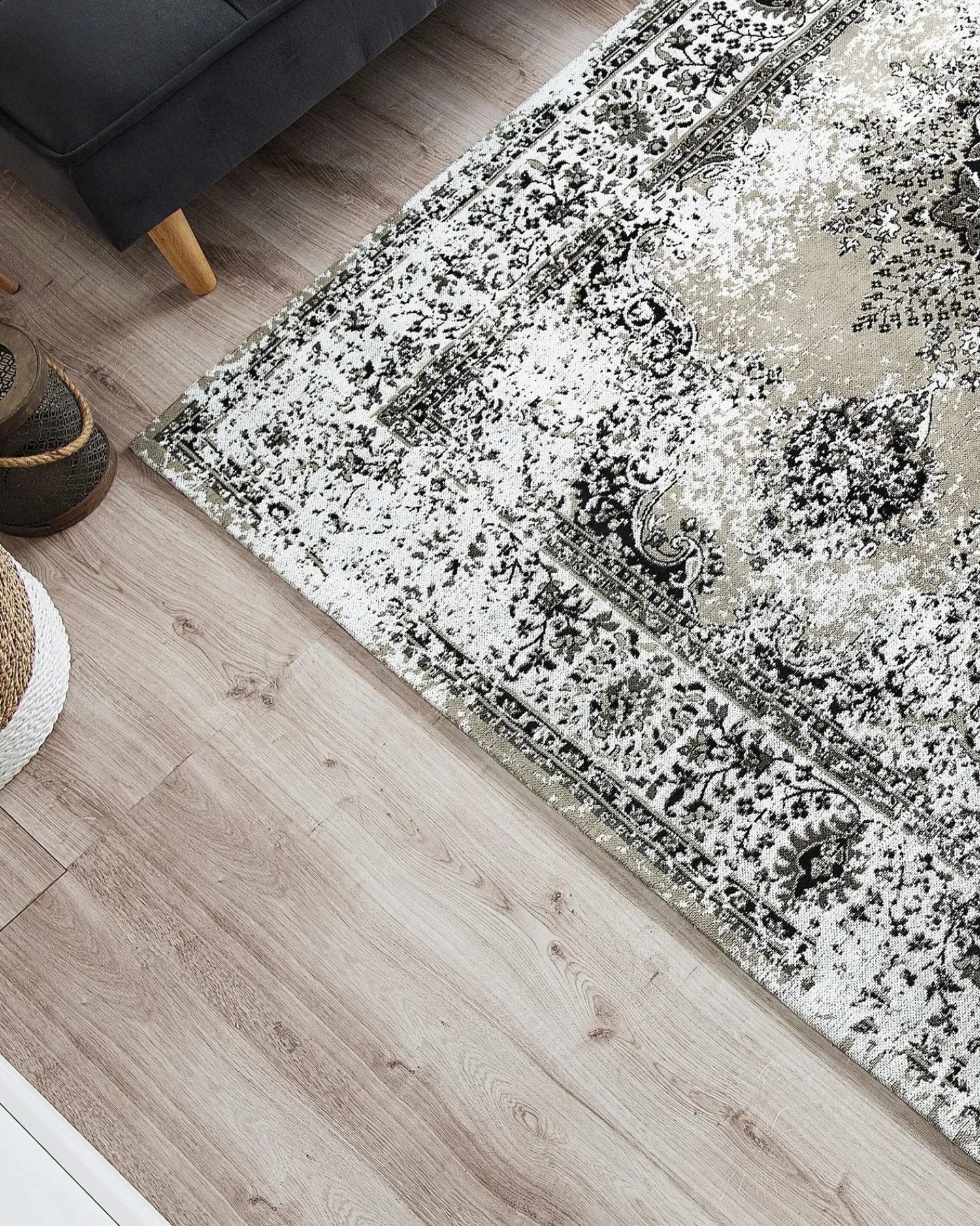 Online Beliani Tappeto ALMUS Grigio 140 x 200 cm Cotone Beige Grigio