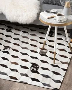 Clearance Beliani Tappeto ALPKOY Bianco Pelle naturale Bianco Beige Marrone Nero