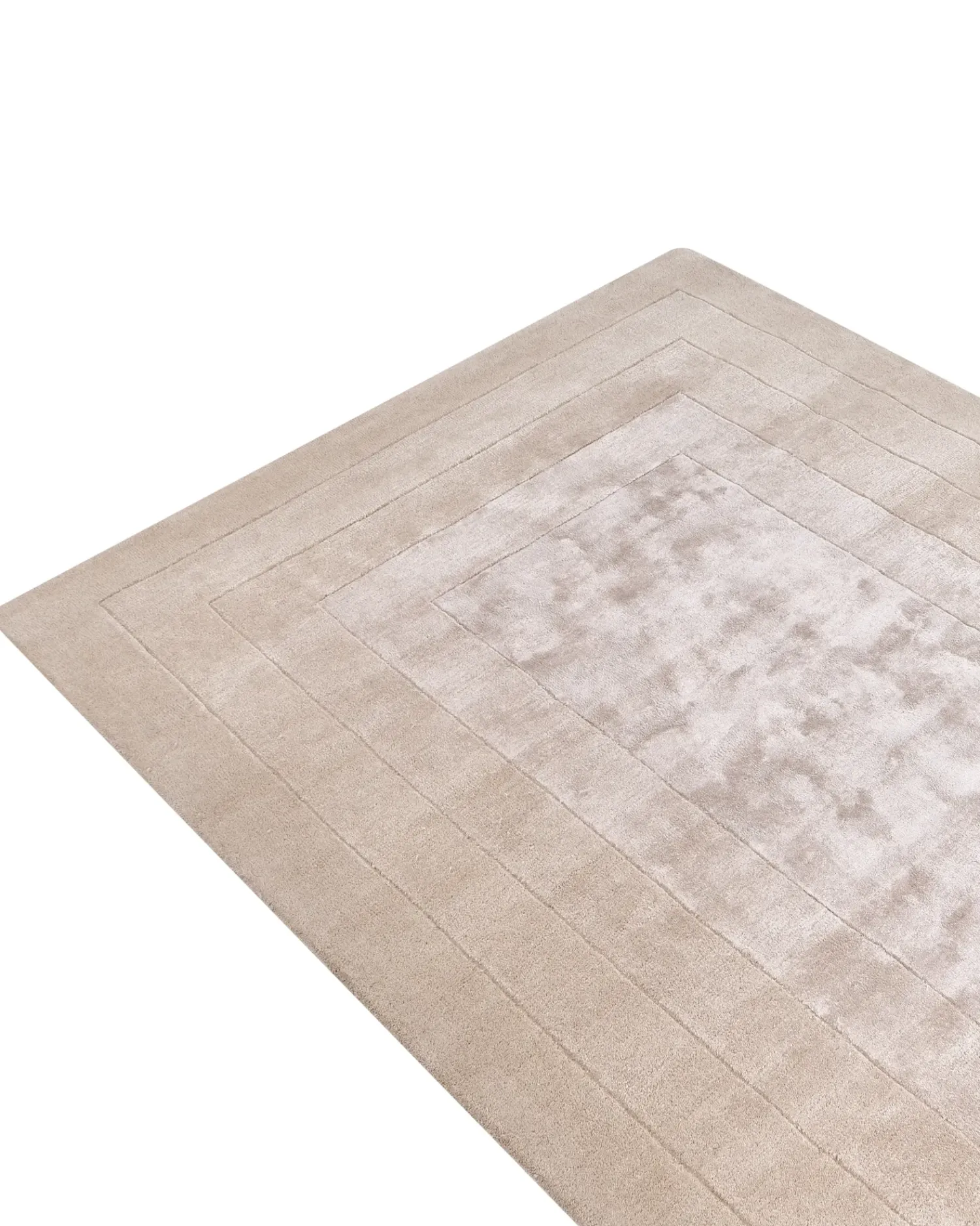 Clearance Beliani Tappeto AMADO 160 x 230 cm Viscosa Beige